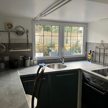 Apartamento Petit Studio De La Maison Du Bonheur - Rez De Jardin Villiers-sur-Marne Exterior foto