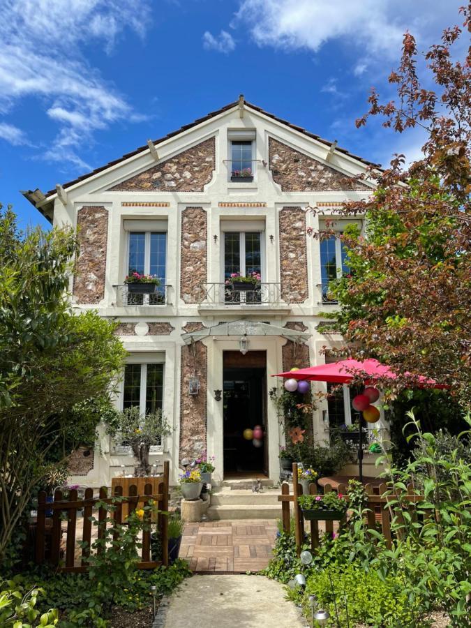 Apartamento Petit Studio De La Maison Du Bonheur - Rez De Jardin Villiers-sur-Marne Exterior foto